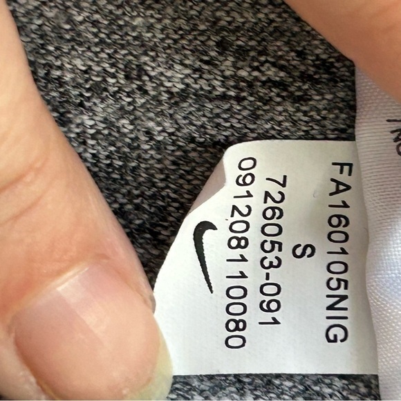 Red Label Nike Joggers Track Pants 3/4 Leg - Picture 9 of 10